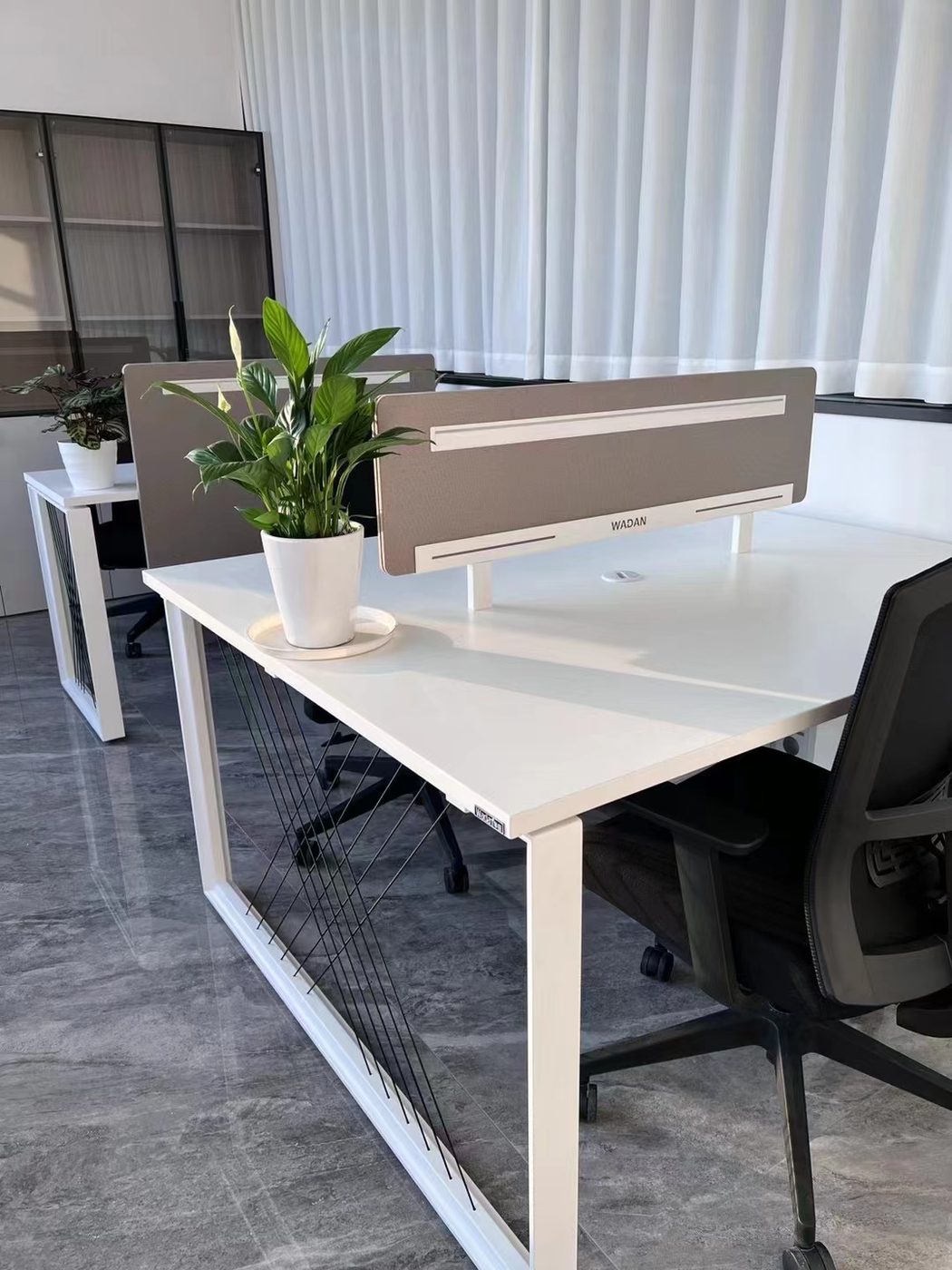 智造港科技园区办公家具配套实景